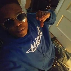 Meet your Posher, Hood